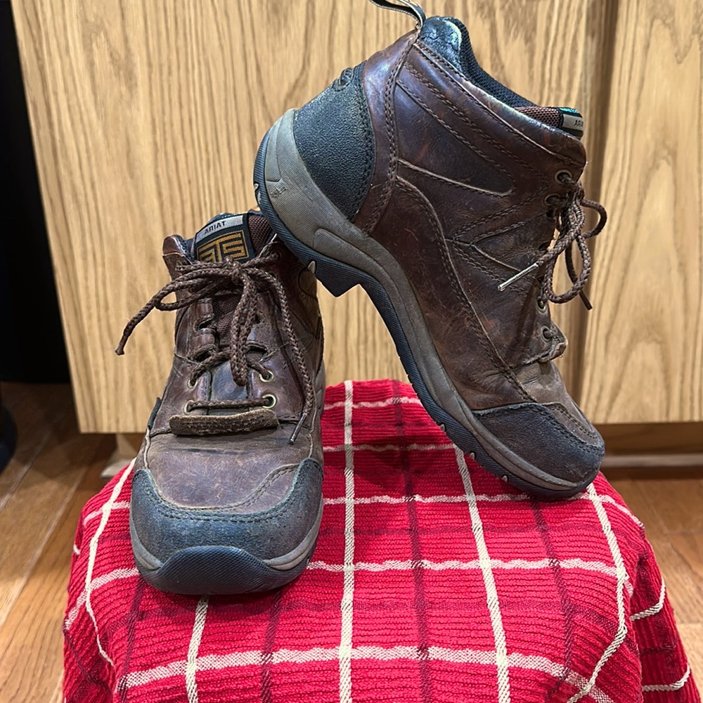 ARIAT H20 Boots